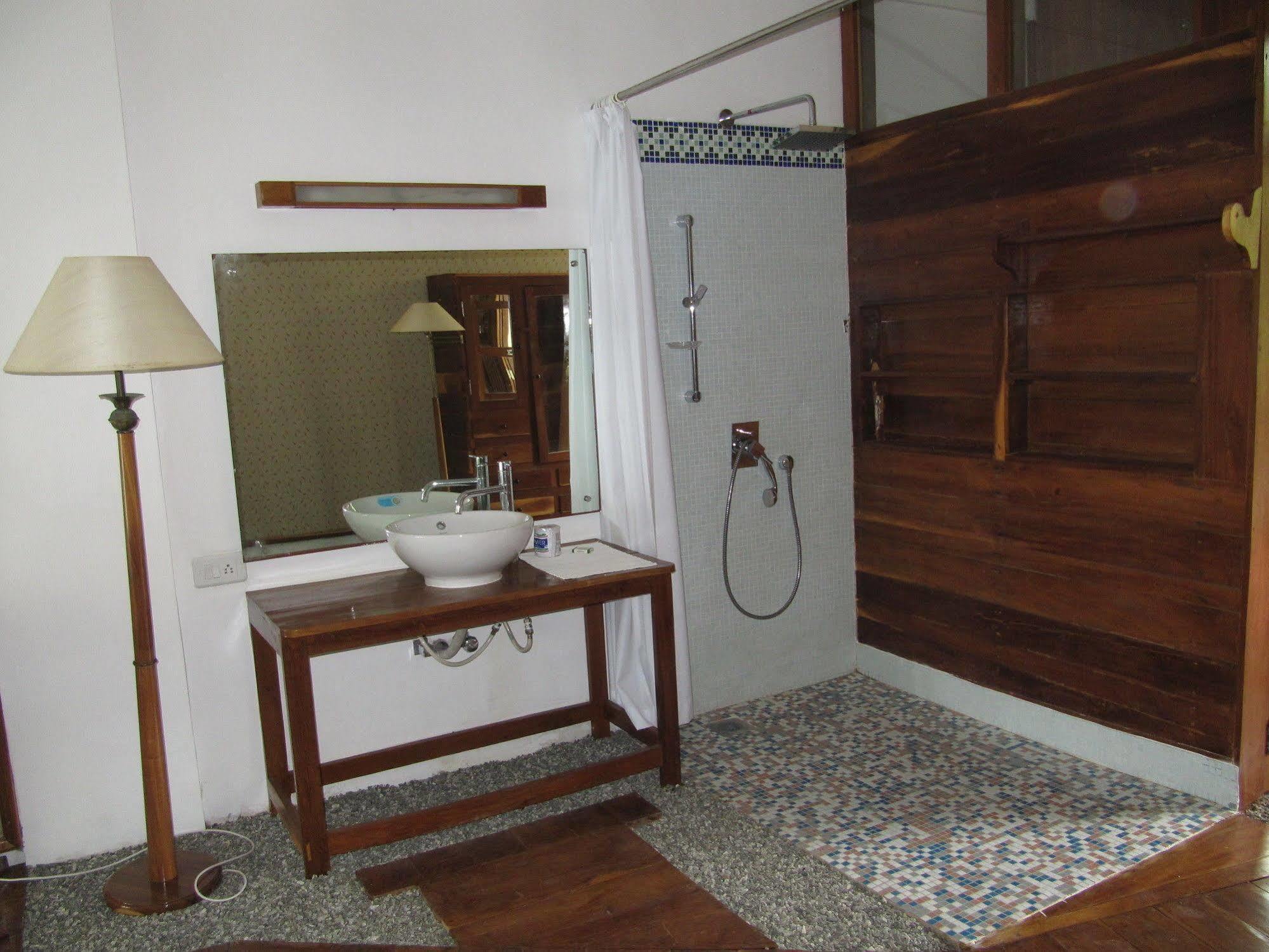 The Eco Hotell Varkala Exteriör bild